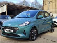 Used Hyundai i10 Advanced 66 HP (48 kW) 2024 Green Hatchback