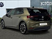 Used VW ID.3 Pro 147 kW (200 HP) 2025 Green Hatchback