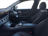 Usado Mercedes E220 AMG line 194 CV (142 kW) 2020 Azul Berlina