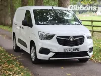 Usado Vauxhall Combo Sportive 100 CV (73 kW) 2020 Blanco Van