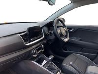 Used Kia Stonic GT-Line S 100 HP (73 kW) 2025 White SUV