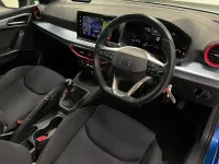 Używany Seat Ibiza FR 95 KM (69 kW) 2023 Niebieski Hatchback