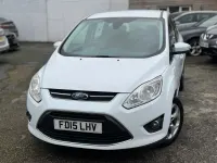 Begagnad Ford C-MAX Zetec 115 HK (84 kW) 2015 Vit Minibuss