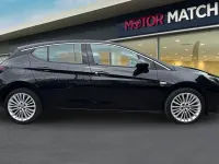 Used Vauxhall Astra Elite 200 HP (147 kW) 2018 Black Hatchback
