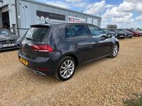 Begagnad VW Golf VII GT 115 HK (84 kW) 2018 Grå Halvkombi