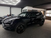 Used Porsche Cayenne 440 HP (323 kW) 2018 Black SUV