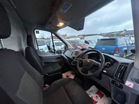 Used Ford Transit 130 HP (95 kW) 2018 White Estate