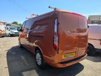 Used Ford Transit Custom Limited 130 HP (95 kW) 2021 Orange Van