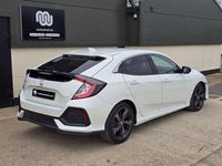 Used Honda Civic SR 129 HP (94 kW) 2017 White Hatchback