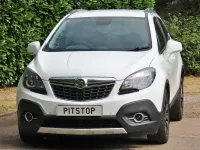 Used Vauxhall Mokka 140 HP (102 kW) 2015 White SUV