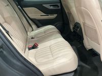 Usado Jaguar F-Pace Portfolio 2019 Cinzento SUV