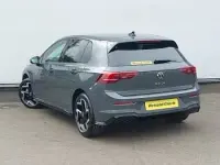 Novo VW Golf VIII R-line 150 HP (110 kW) 2026 Prateado Citadino