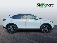 Used Honda HR-V Elegance 131 HP (96 kW) 2025 White SUV