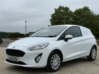 Used Ford Fiesta 2019 White Hatchback
