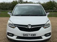 Second-hand Vauxhall Zafira SRi 140 CP (102 kW) 2017 Alb Monovolum