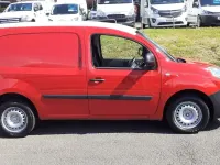 Used Renault Kangoo Business 90 HP (66 kW) 2017 Red MPV