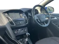 Used Ford Focus Titanium 120 HP (88 kW) 2017 Blue Hatchback