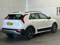 Used Kia Niro 139 HP (102 kW) 2022 White SUV