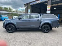 Used Isuzu D-Max 163 HP (119 kW) 2024 Grey Pickup