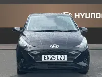 Used Hyundai i10 Advanced 63 HP (46 kW) 2025 Black Hatchback