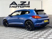Begagnad VW Scirocco Black Edition 125 HK (91 kW) 2017 Blå Sportkupé