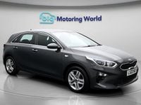 Usado Kia Ceed 120 HP (88 kW) 2020 Cinzento Citadino