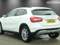 Used Mercedes GLA200 Executive 156 HP (114 kW) 2018 White SUV