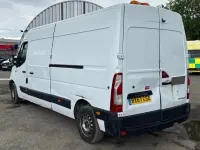 Used Renault Master 130 HP (95 kW) 2018 White Van