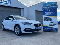 Used Seat Leon SE Dynamic 130 HP (95 kW) 2021 White Hatchback
