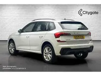 Gebraucht Skoda Kamiq SE 70 PS (51 kW) 2025 Weiß SUV