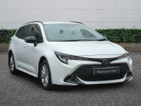Used Toyota Corolla 140 HP (102 kW) 2025 White Estate