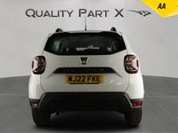 Used Dacia Duster Essentiel 91 HP (66 kW) 2022 White SUV