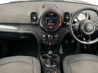 Used Mini Cooper Countryman Classic 134 HP (98 kW) 2019 Green SUV