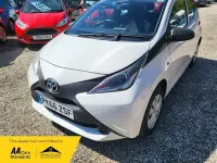 Usado Toyota Aygo 2016 Branco Citadino