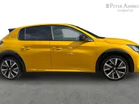 Used Peugeot 208 GT 129 HP (94 kW) 2023 Yellow Hatchback
