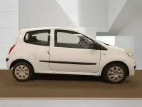 Used Renault Twingo 60 HP (44 kW) 2009 White Hatchback