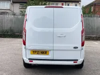 Used Ford Transit Custom Limited 130 HP (95 kW) 2021 White Van