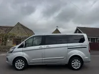 Begagnad Ford Tourneo Titanium 2020 Silver Minibuss