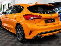 Used Ford Focus ST 280 HP (205 kW) 2020 Orange Hatchback