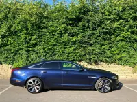 Used Jaguar XJ Portfolio 300 HP (220 kW) 2018 Blue Sedan