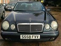 Usado Mercedes E200 Classic 1998 Sedan