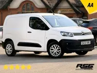 Used Citroën Berlingo 100 HP (73 kW) 2022 White MPV