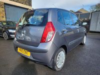 Used Hyundai i10 Classic 78 HP (57 kW) 2010 Grey Hatchback