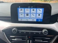 Second-hand Ford Focus Zetec 120 CP (88 kW) 2019 Roșu Hatchback