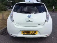 Used Nissan Leaf Acenta 80 kW (109 HP) 2017 White Hatchback