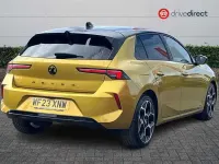 Used Vauxhall Astra Ultimate 130 HP (95 kW) 2023 Yellow/black Hatchback