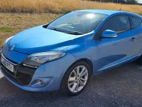Used Renault Mégane Coupé Dynamique 2012 Metallic electric blue Coupe