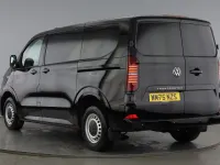 Usado VW Transporter 2025 Negro Van