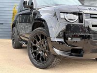 New Land Rover Defender SE Dynamic 2026 Santorini black SUV