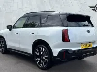Usado Mini Countryman Sport 215 CV (158 kW) 2025 Blanco SUV